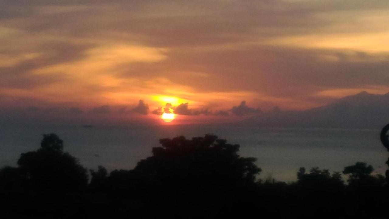 Khrisna Sunrise Homestay Tulamben Exterior foto