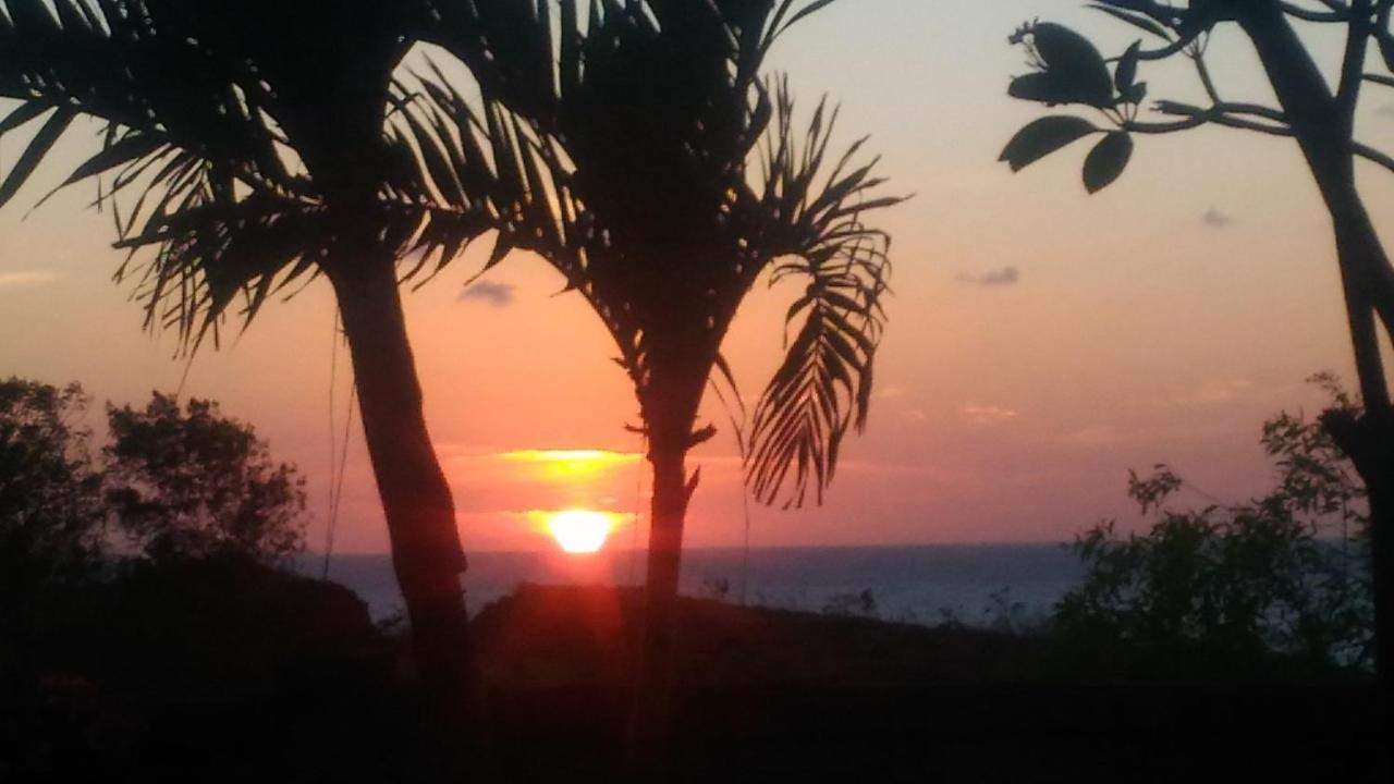 Khrisna Sunrise Homestay Tulamben Exterior foto